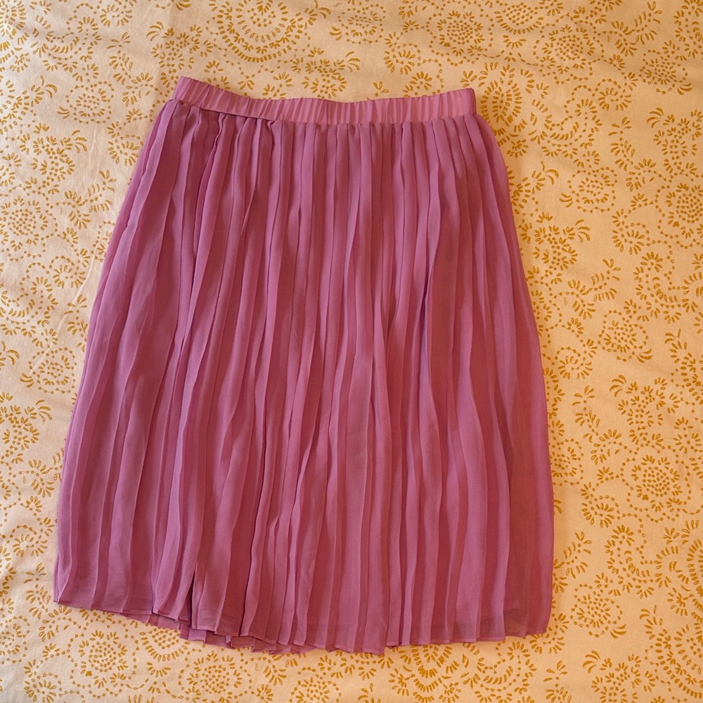 Banana Republic Factory Lavender Pleated Midi Skirt